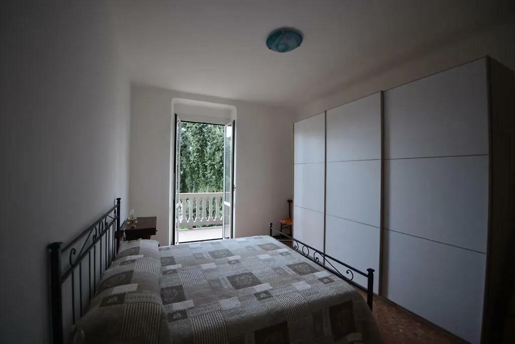 Peace Apartment Levanto 0*,